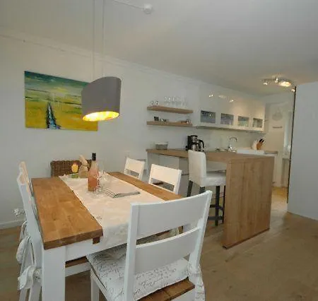 Blidsel Bucht Σπίτι διακοπών Klappholttal